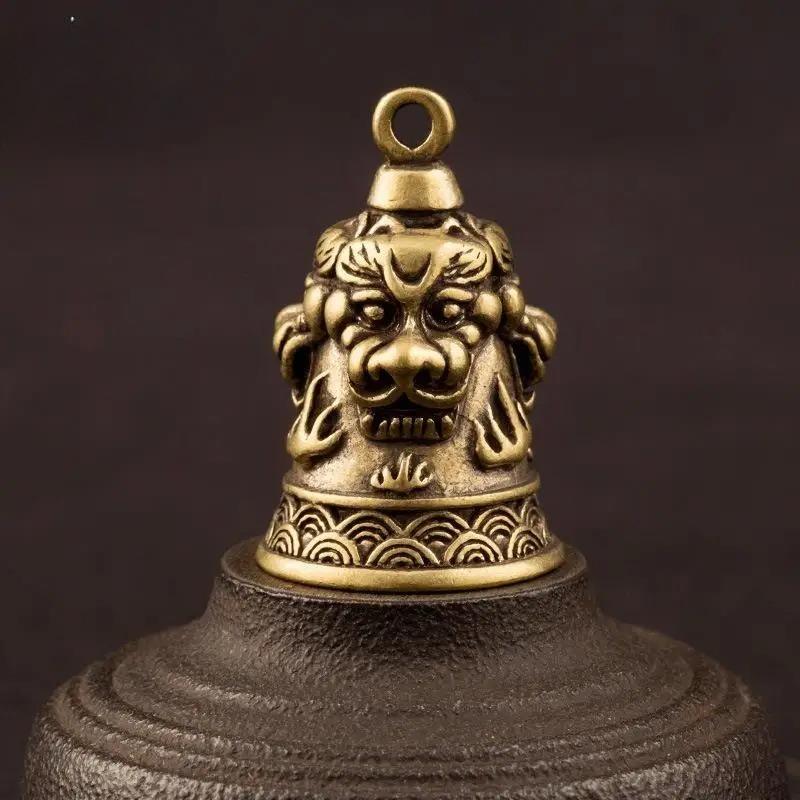 2pcs Three Lions Head Bell Small Ornaments Desk Feng Shui Decorations Retro Brass Keychain Pendants Home Decor for Living Room