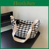 Elegante Borsa a Tracolla in Lana a Quadri Urban Chic per Donna in Nero o Bianco