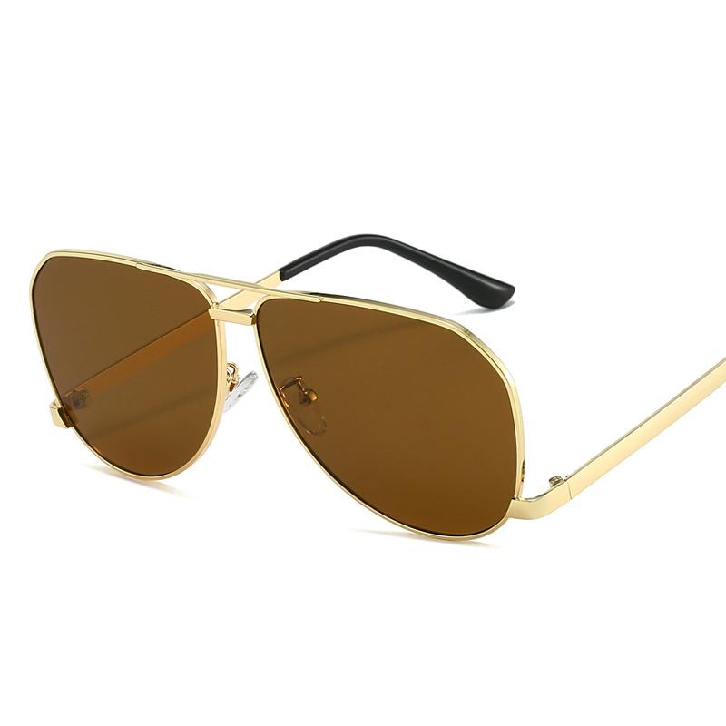 High Quality Sunglasses Men Pilot Shape UV400 Protection Women Sun Glasses Driving Hiking Travelling Woman Sun Glass