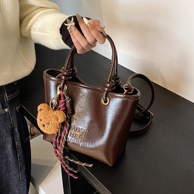 Premium Retro Small Bag Women's New Autumn and Winter Versatile Messenger Bag Portable Bucket Bag