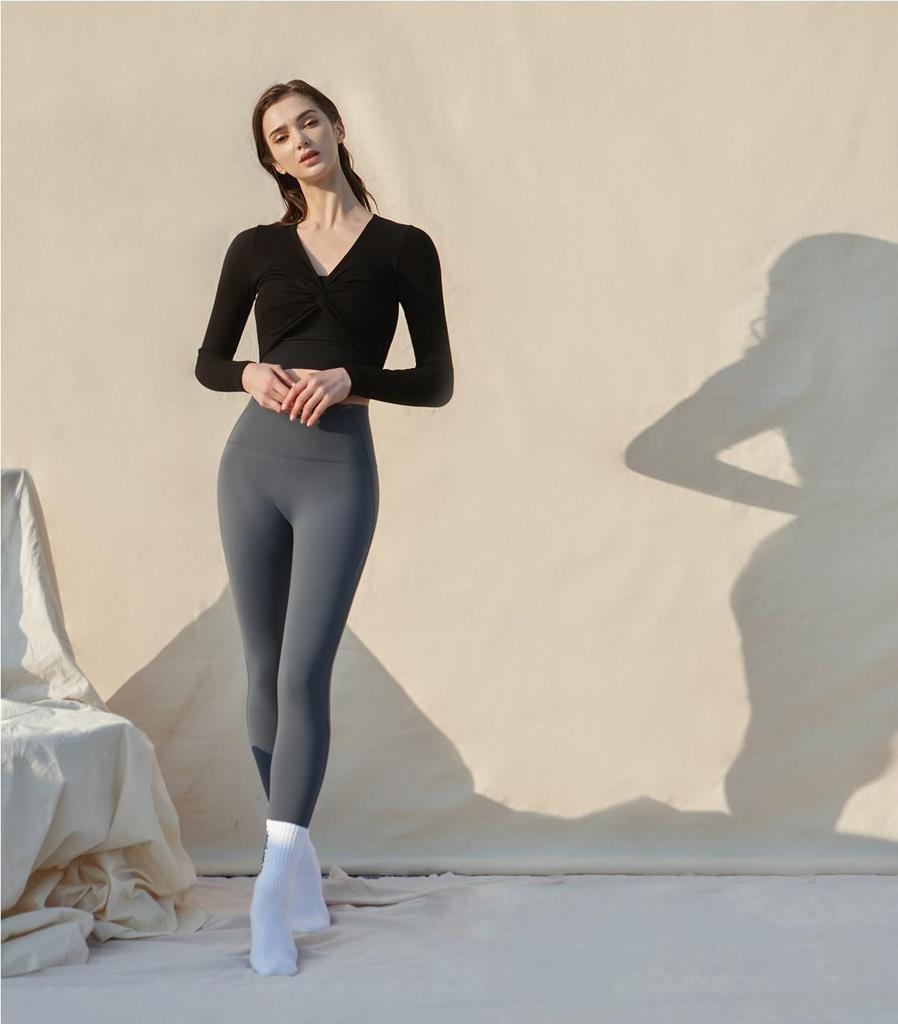 2024 Spring Women's Crisscross Yoga Top - Sexy Long Sleeve Solid Color Fitness T-Shirt