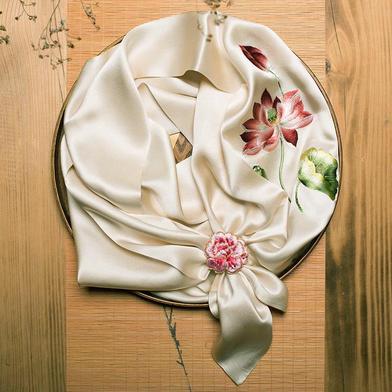 The manufacturer supplies Suzhou embroidery spring silk double-sided silk scarves, new mulberry silk solid color long ethnic style 35*155cm