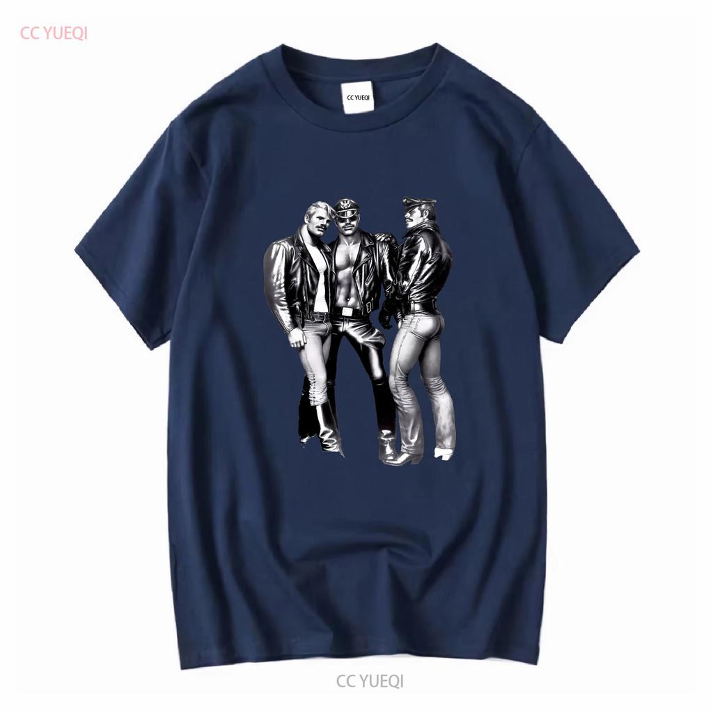 Poliziotto Gay Hunk Giocattolo Ragazzo Tom Of Finland T Shirt Giacca di Pelle Borchia 5398 Maniche Lunghe o Corte Lavaggio Vintage Elasticizzato Alla Moda