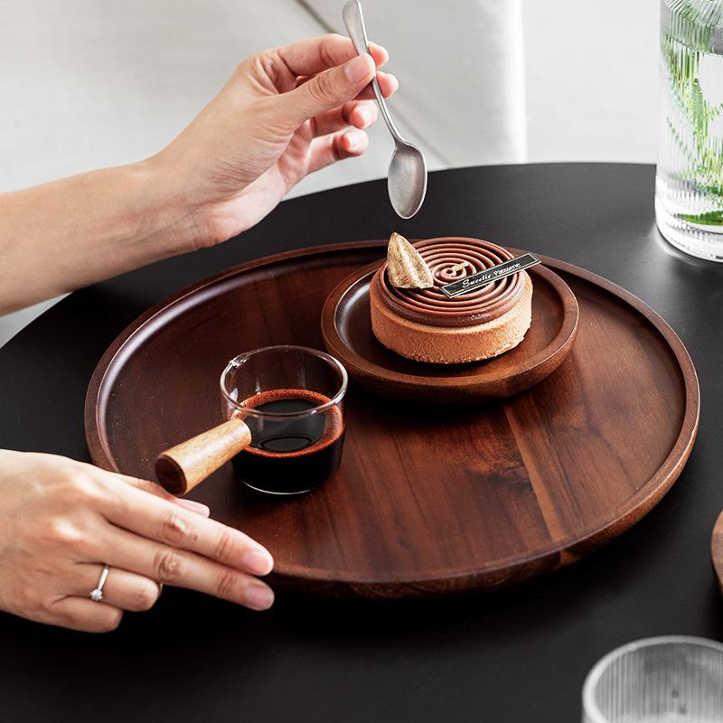 Dřevěný tác ve stylu Ins kulatý japonský čajový talíř jídelní talíř dezertní talíř úložný talíř dort inventář srdce talíř