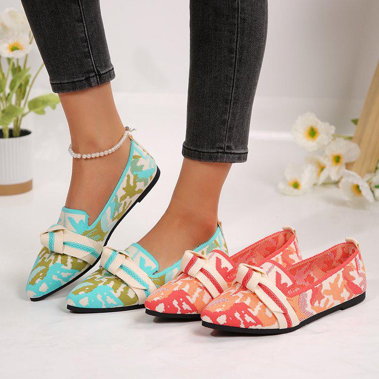 2024 Breathable Lightweight Slip-on Fashion Shoes with Bow, Pointed Toe, and Plus Size Options