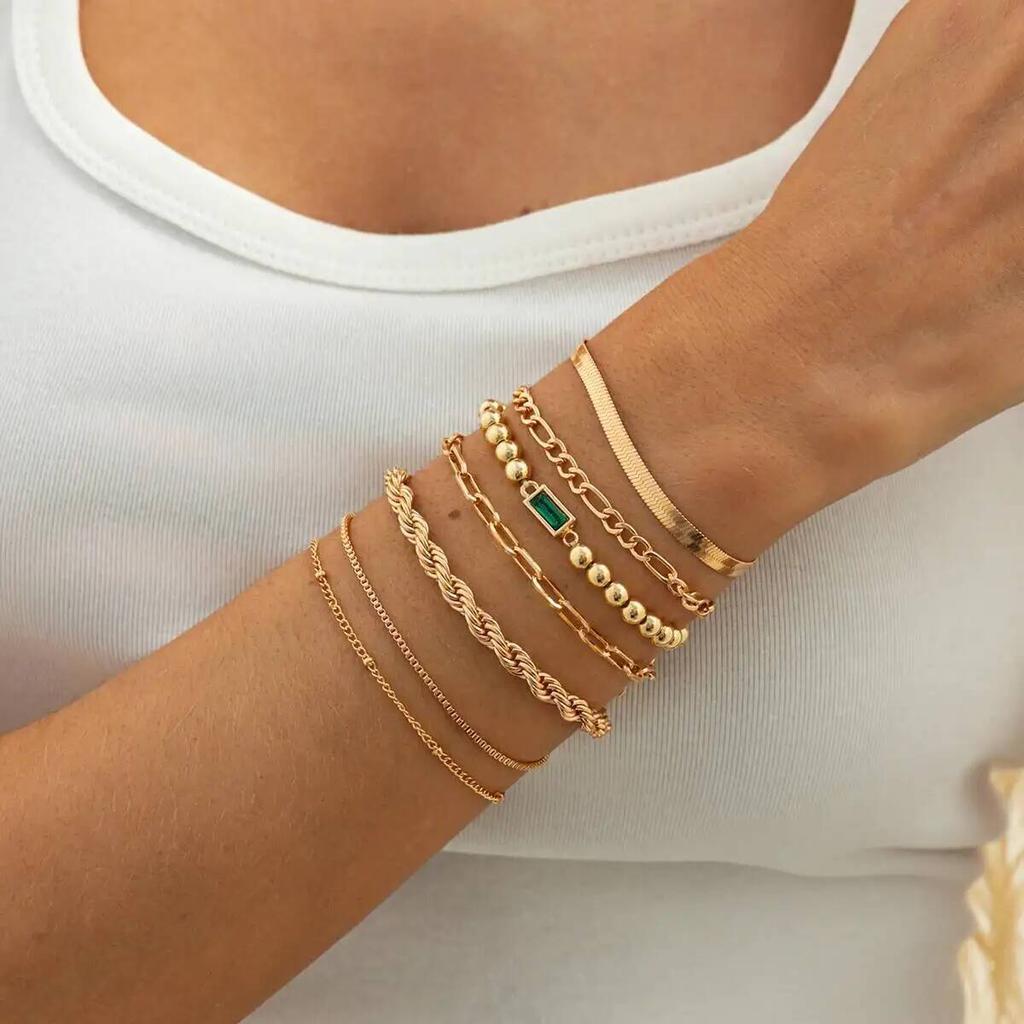 SHIXIN 7Pcs/Set Elegant Acrylic Charm Bracelets for Women 2026 Vintage Minimalist Multi-Element Twist Chain Metal Bangle Jewelry