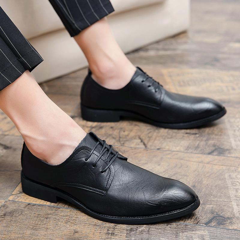 Spring and summer trend Korean version of pointed leather shoes soft leather breathable and comfortable business casual leather shoes boys retro wor