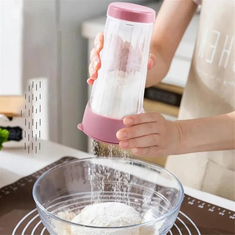 

Handheld Rotating Flour Sieve Sugar Shaker Dispenser Kitchen Accesories 1pcs