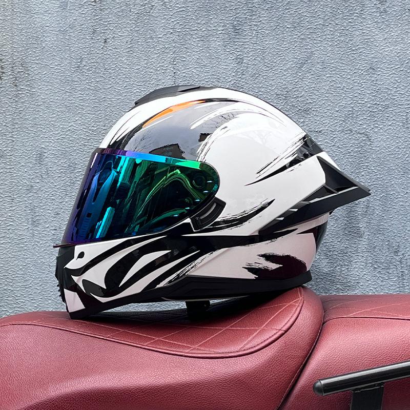 Full Helmet Double Mirror Helmet Men's Four Seasons Universal Hard Hat Female Knight Locomotive Double Lenses