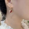 New High-end Red Heart-shaped Earrings with Fashionable Temperament, Earrings for Socialites, Light Luxury Peach Heart Earrings for Women