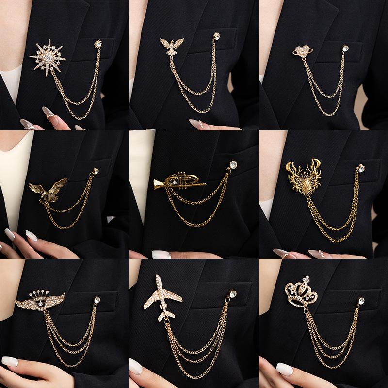 Vintage Crown Fringed Chain Fashion Brooch Dress Light Luxury High Sense Rhinestone Accessories Brooch