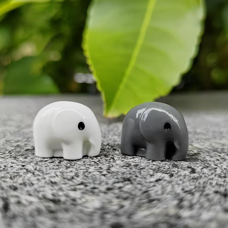 2pcs Miniature Elephant Couple Figurines, Resin Craft, Love Theme Animal Garden Micro Miniatures, for DIY Landscape Decoration, Potted Plants