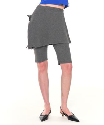 ZIZEMUSEUM Biker Lap Skirt Shorts (Chacol)