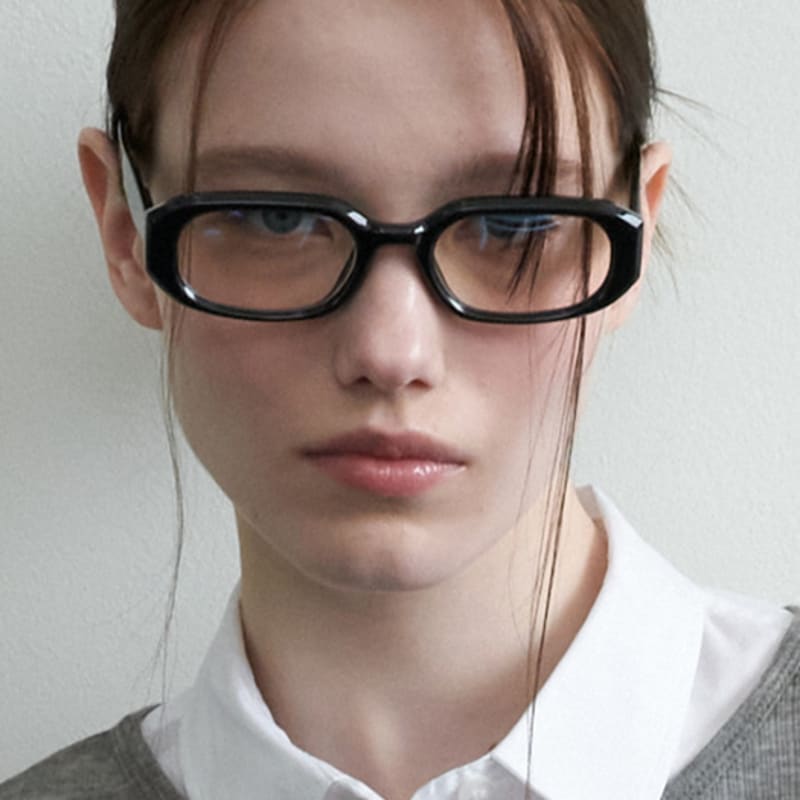 

One Brilliant Annika-OB545-Black single type