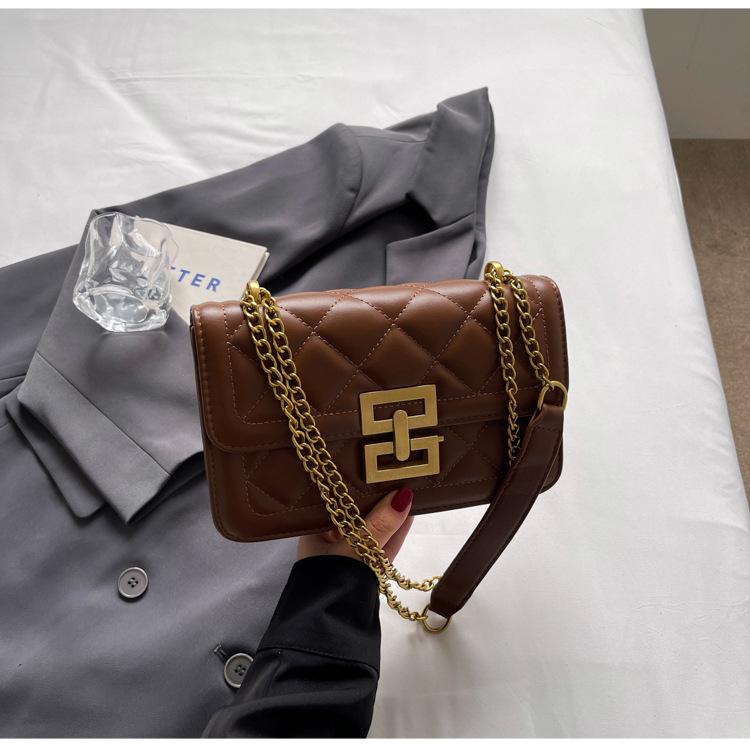 Crossbody Bag Women 2025 New Bag Fashionable Versatile Niche Design Diamond Chain Bag Popular Small Square Bag