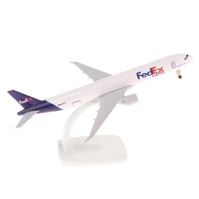 

1 Set 20Cm Air Fedex Express Airlines 777 Metal Alloy Model Plane Kits To Build With Wheels Landing Gears Airplane Model