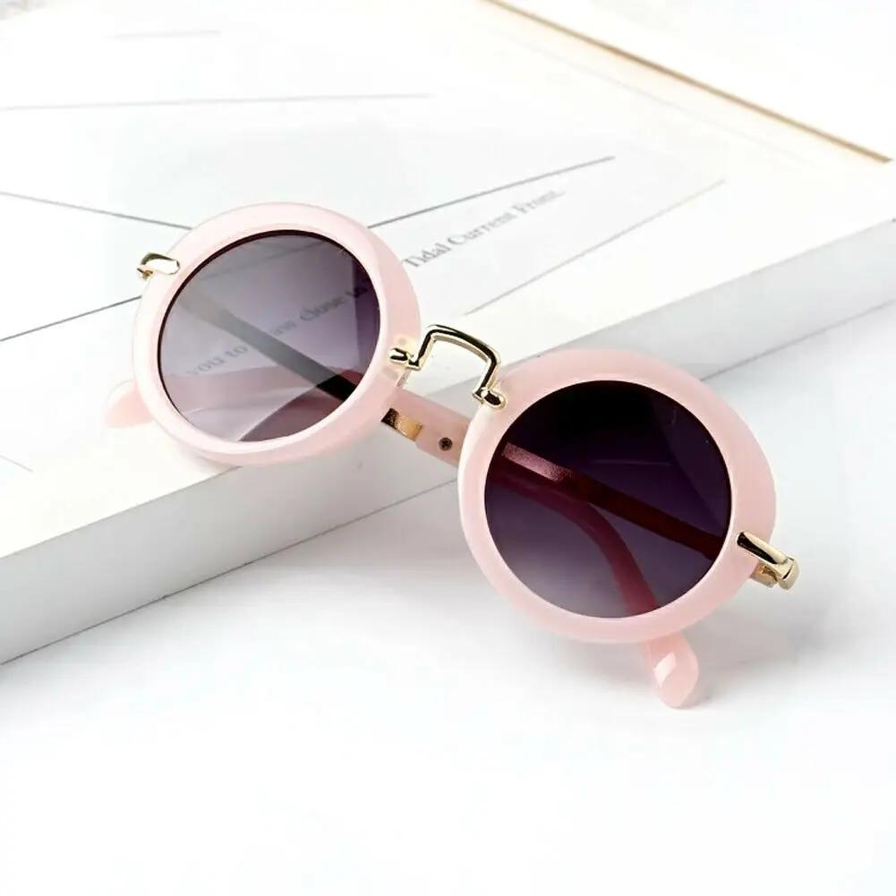 Oculos Children's Classic Retro Round Shape Frames Sunglasses New Fashion Sunshade Sunglasses UV 400 Protection Metal Mirror Legs Spectacles