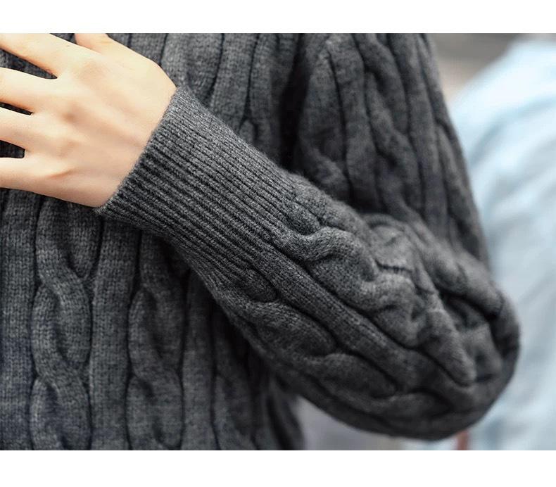 Women's Italian Merino Wool Cashmere Cable Knit Cardigan - Loose Fit, Thick, White Sweater