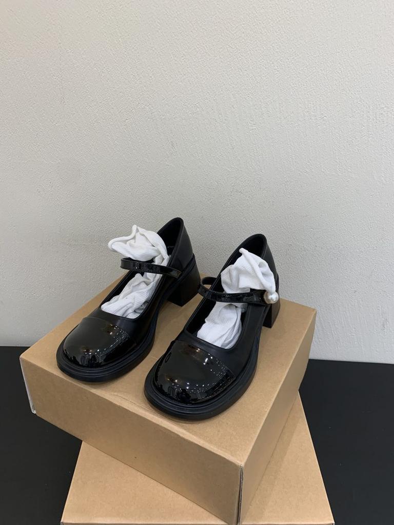 Light Mouth Single Shoes Color Matching Word with Mary Jane Shoes Small Leather Shoes Spring 2025 Thick Heel Medium Heel Thick Sole Doudou Shoes