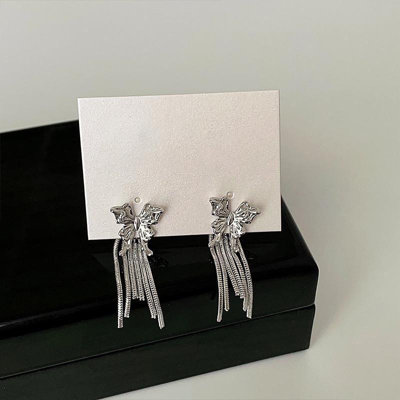 

French metal butterfly tassel earrings light luxury high-end niche earrings fashion exaggerated cold wind earrings