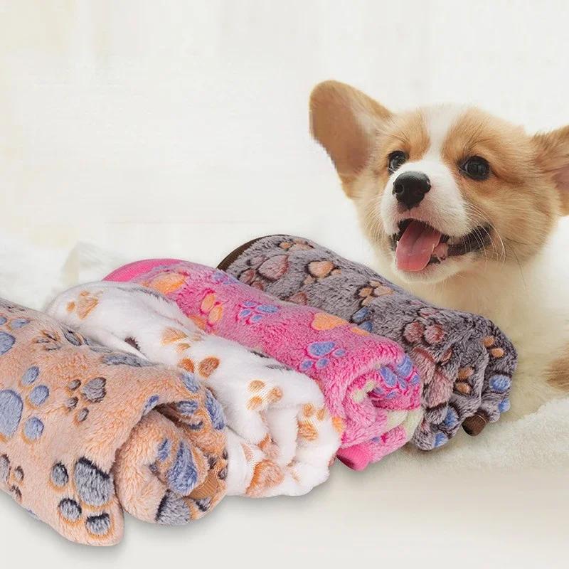 Soft Fluffy Pet Blanket Winter Warm Dog Blanket Cute Pet Bed Sheet Warm and Comfortable Cat and Dog Cushion Blanket Pet Supplies