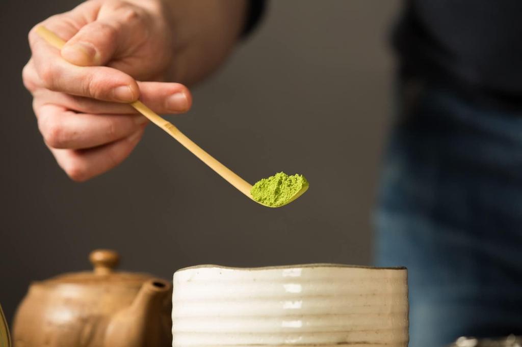 LONNEA Bamboo Tea Scoops, Matcha Powder Scoops, Natural Bamboo Tea Utensils, Matcha Scoops, Tea Ceremony Accessories (2-Piece Set)