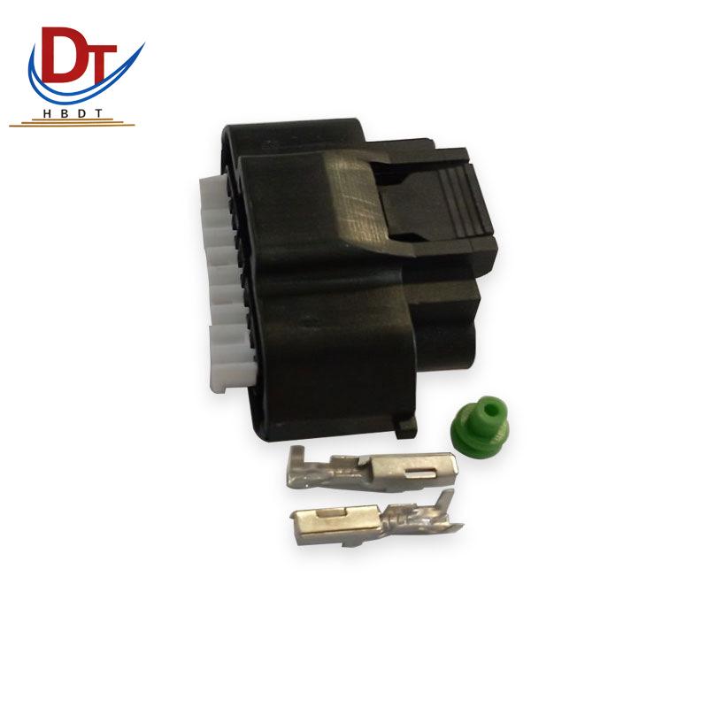 Plastic Plug-In Connector Housing DJ7051A-2.2-21 MG640945-5 Automotive Wiring Harness