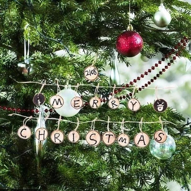 10pcs/set Christmas Natural Color Wood Slices Round Log Discs for Arts & Crafts Home Hanging Event Decorations(not include rope)