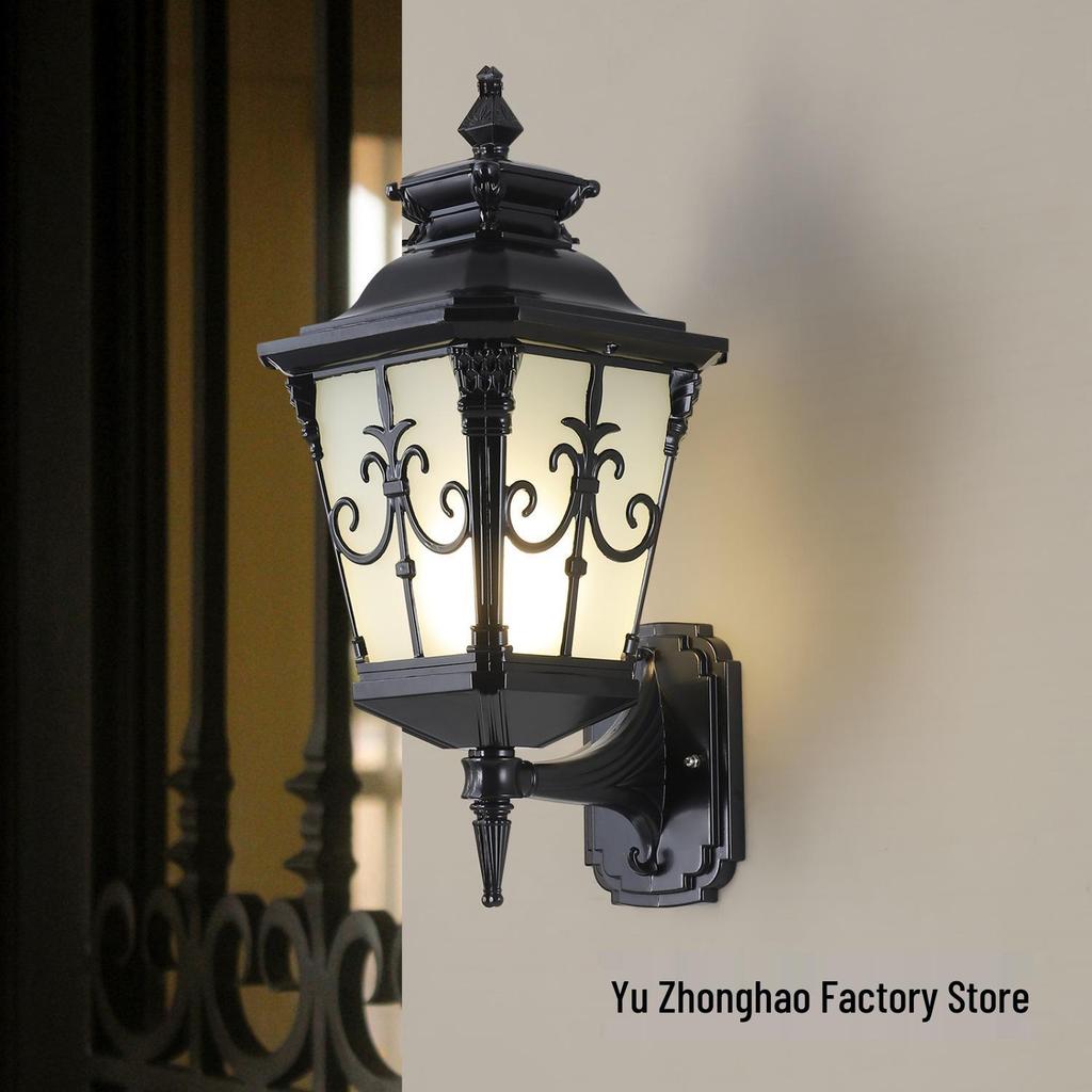 European Style Outdoor Solar Post Light: Waterproof Gate, Pillar, and Villa Wall Illumination
