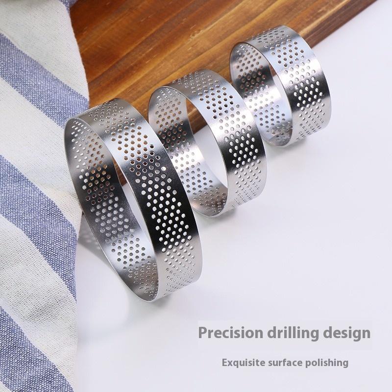 1/2/4 Stück 5cm Edelstahl Mousse Kuchenform Hitzebeständig Perforierter Runder Tarte Ring Kekse Gebäck Kreis Schneiderform Werkzeuge