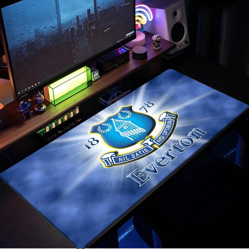 Fußballclub Everton Mauspads, Gummiunterseite, Mauspads für Gamer und Bürogebrauch, Gaming-Schreibtisch , Leicht zu reinigende Matte Weihnachtsgeschenke für Fans