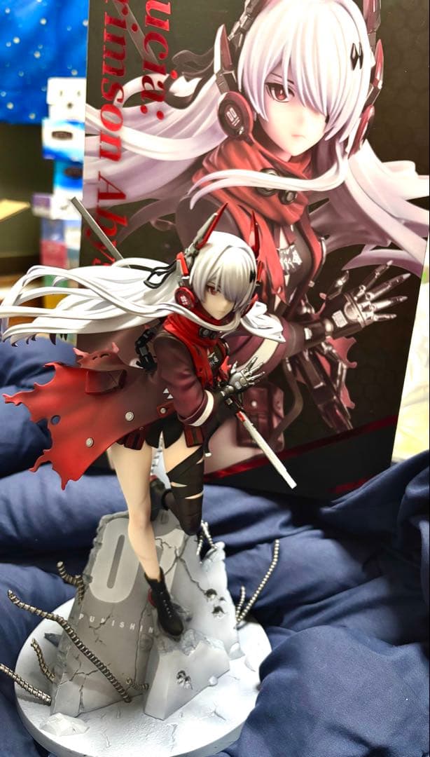 

[USED] Lucia Abyss Crimson Figure