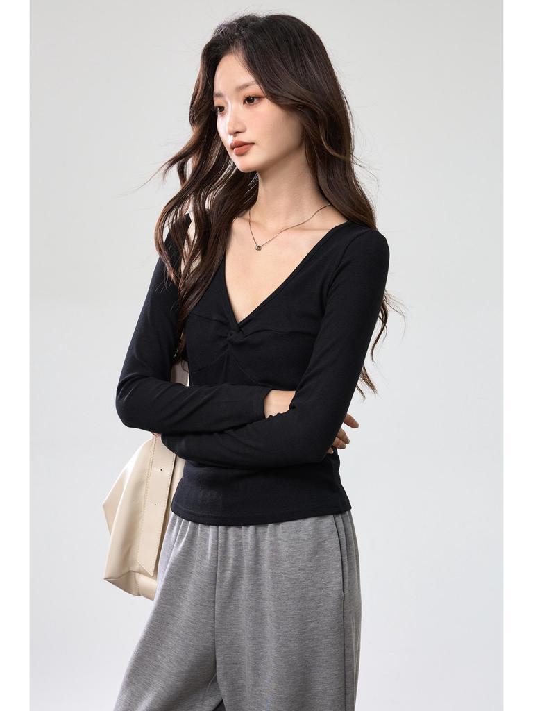 Yuke Seide Tief V-Ausschnitt Twist Langarm T-Shirt – Damen Herbstrot Top