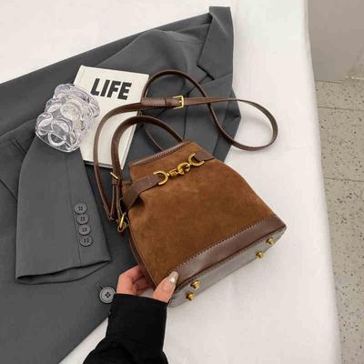 High-grade Retro Women's Small Bags  New Fashion Lady Crossbody Bags Autumn Winter Trendy Suede Velvet Bucket Bag