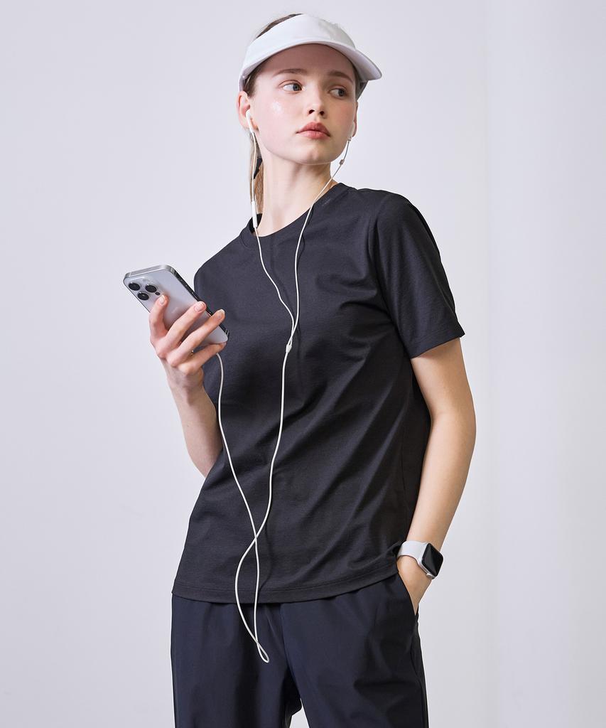 BASIC HOUSE Women'S Breathable Sorona Regular Fit Plain Short Sleeve T-Shirt Black