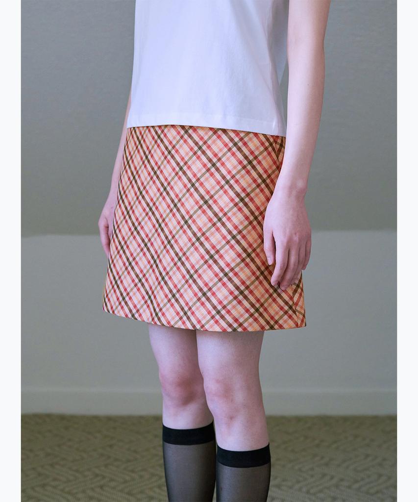 Epeueidi Mini Skirt (Red)