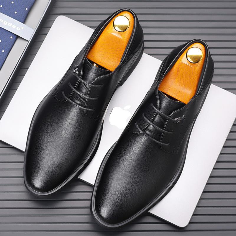 Fashion 2024 Spring Autumn New Men's Dress Shoes British Business Fashion Black White Pointed Youth Leather Shoes for Men