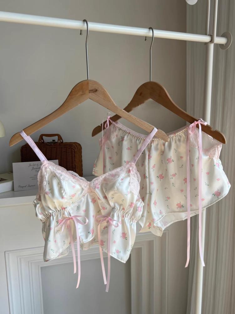 Emotional Lingerie: Fun & Sexy Japanese-Style Bow Camisole and Pajama Set