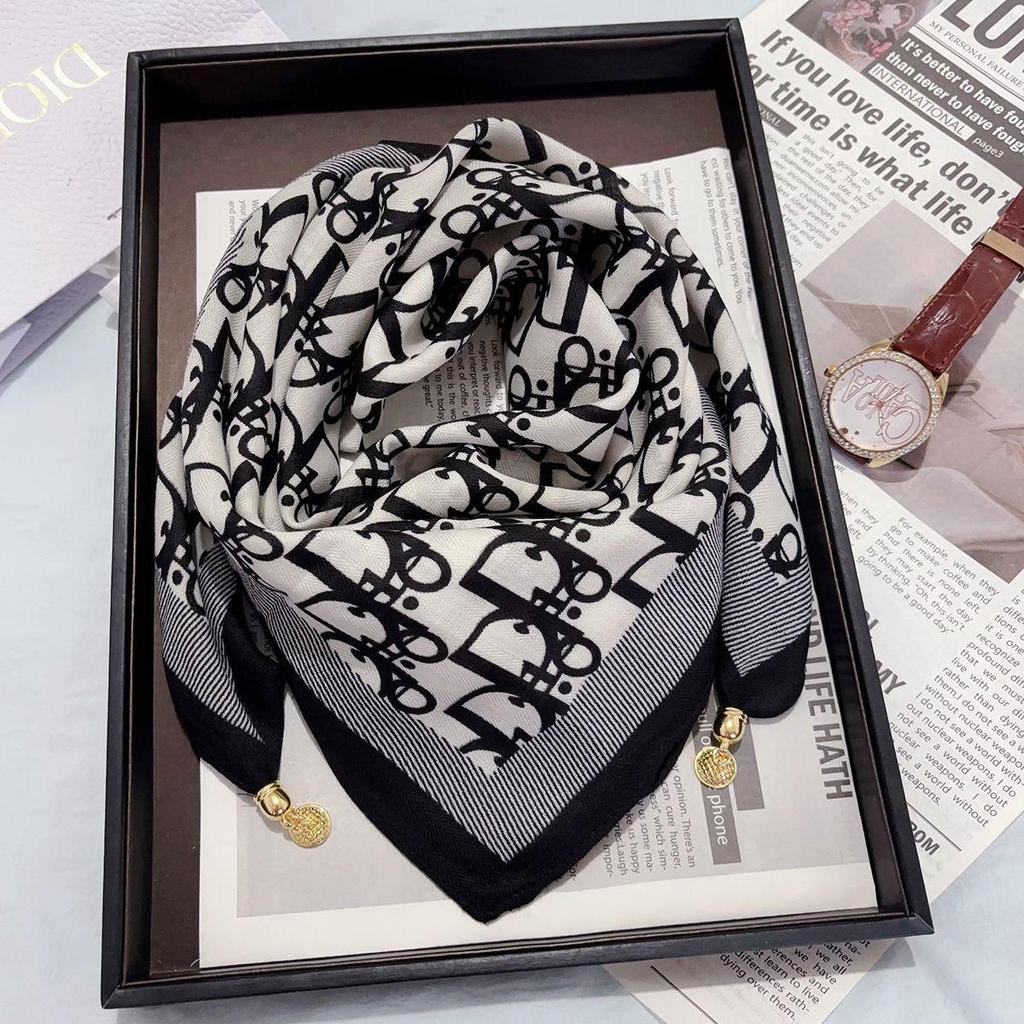 Chic Autumn/Winter Silk Scarf with Magnetic Golden Ball Clasp – Korean Style Neck Warmer