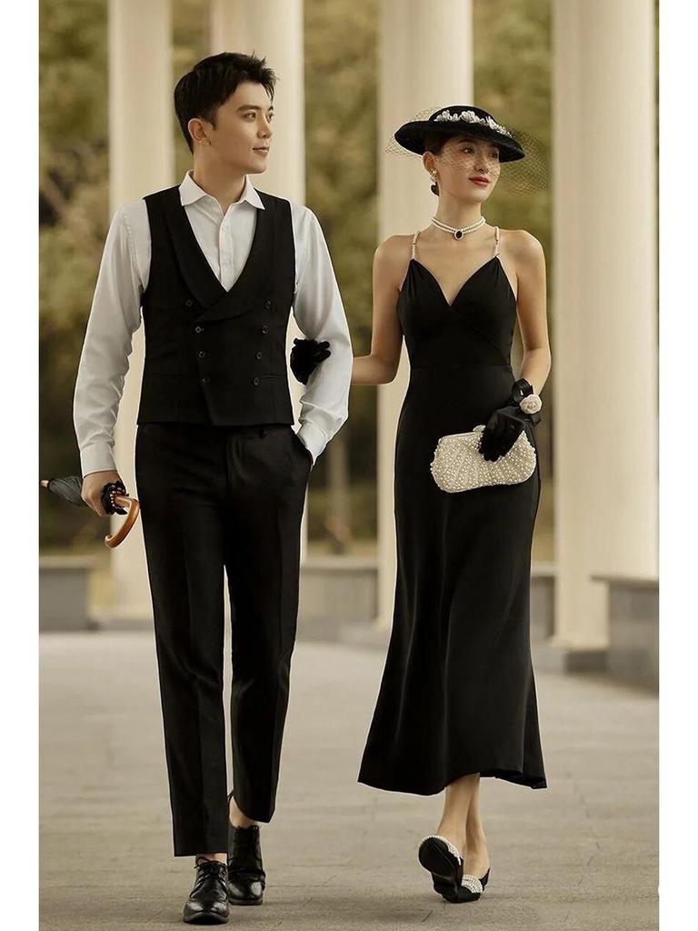 Francouzské retro černé večerní rukavice pro svatební a influencerské focení