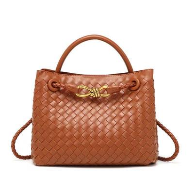 Design di Nicchia Nuova Borsa Tote Intrecciata con Fibbia a Corda Metallica Borsa a Spalla Borsa Messenger Portatile Retro Versatile Semplice Borsa da Donna