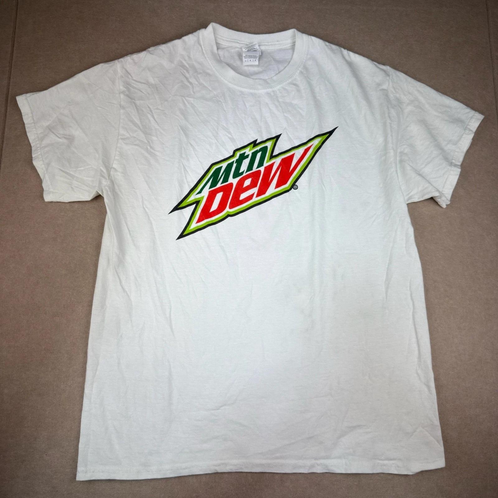 Mountain Dew Logo T Shirt Men’s Large White Gildan Heavy Cotton Soda Tee L