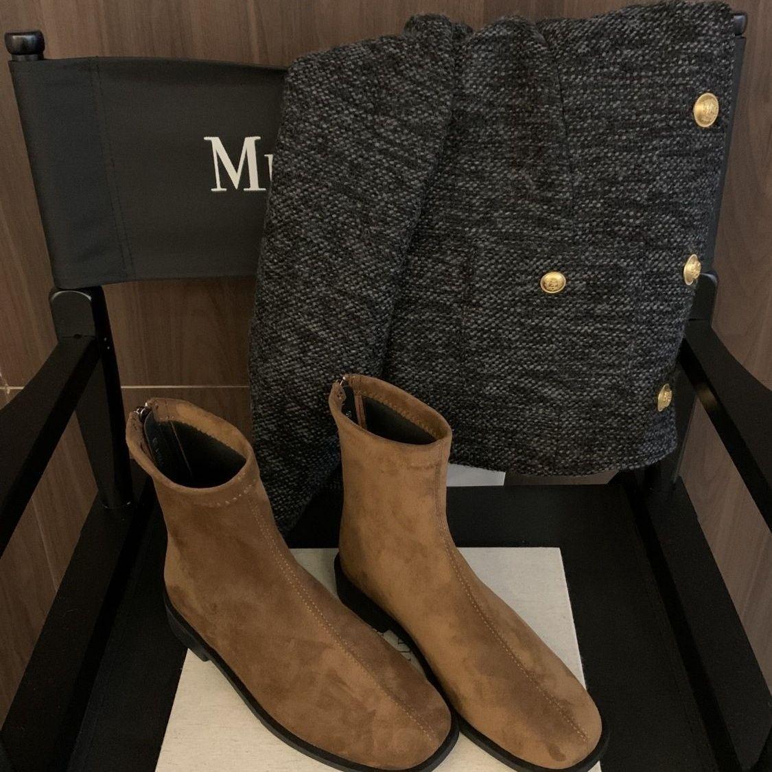 

Осень/Зима 2025 Корейские Ретро Ботинки Мартин на Низком Каблуке - Универсальная и Стройнящая Мужская Мода 39