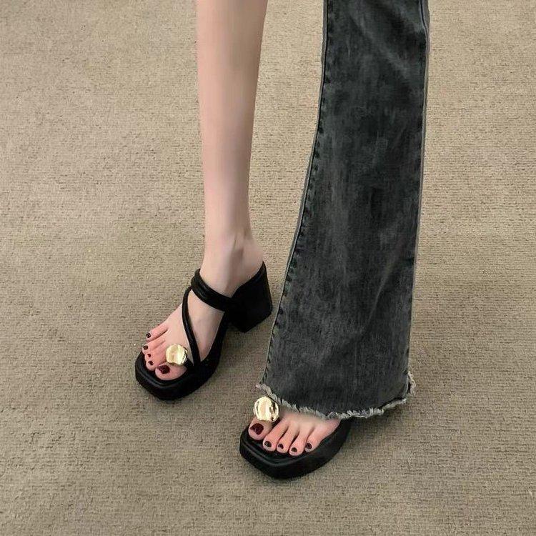 Sexy high-heeled slippers women's summer outer wear 2025 new summer thick-heeled cool slippers women's toe slippers women