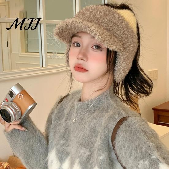 Thoughtful Gift for Besties Winter Visor Cap with Ear Flaps, Plush Beanies Brim, Open Top, Outdoor Sports Headwear Cute Cat Ears Warm Ponytail