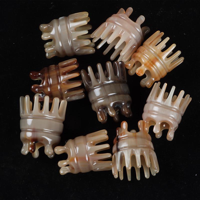 Ox Horn Shampoo and Massage Comb: Wide, Dense Teeth for Meridian Therapy.