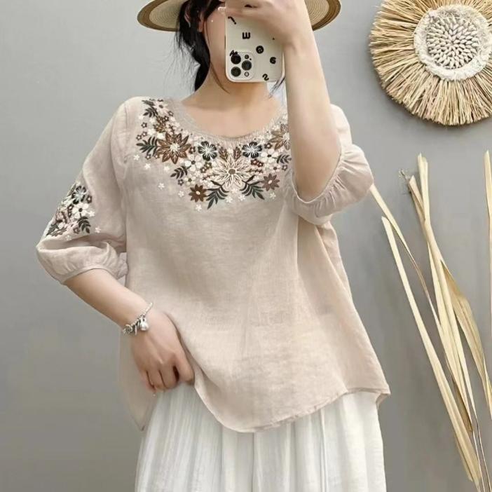 

Heavy Industry Embroidery Fashion Three-quarter Sleeve T-shirt Summer Loose and Thin Cotton Round Neck Pullover Small Shirt Top Women 3XL абрикосовий