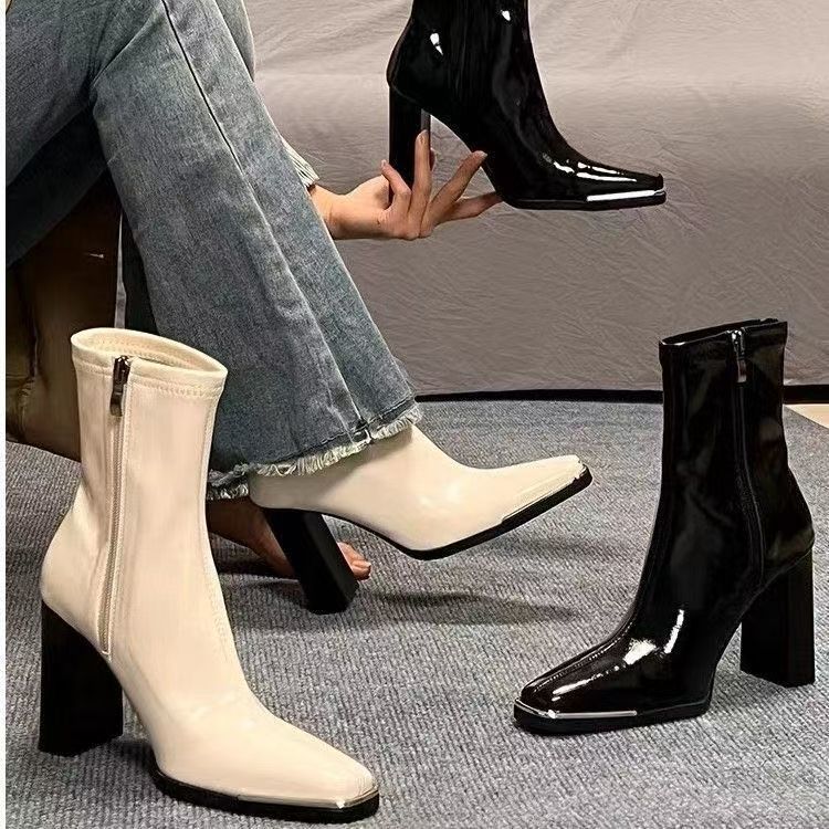 French Small Man High Heel Square Head Temperament Martin Boots 2025 Autumn and Winter New Patent Leather Boots Short Boots Thick Heel