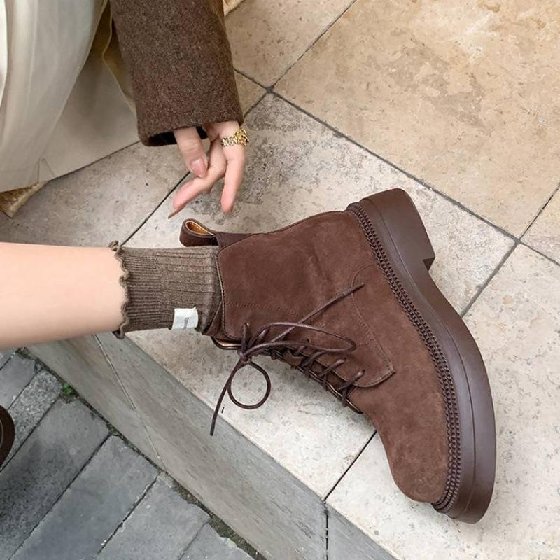 Autumn and winter leather medium boots women's side zipper large size women's boots medium heel round head versatile thick-soled cowhide medium 