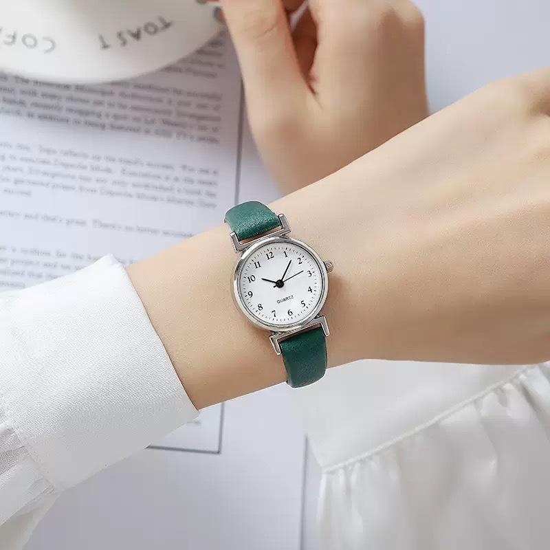 Women'S Small, Exquisite And Simple Watch Style